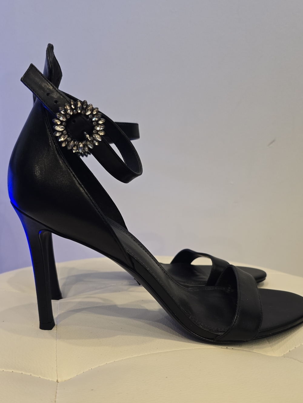 Michael KORS Women's Black Crystal-Embellished Ankle Strap High Heels Viola 9 - Picture 6 of 8